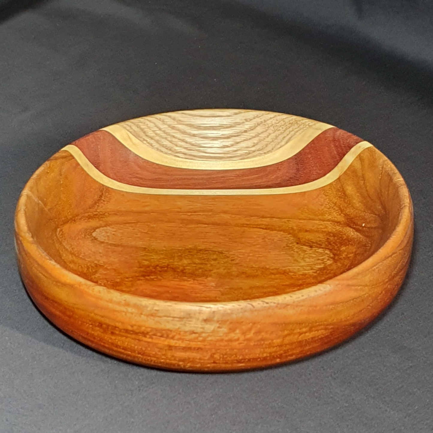 Shallow Display Bowl