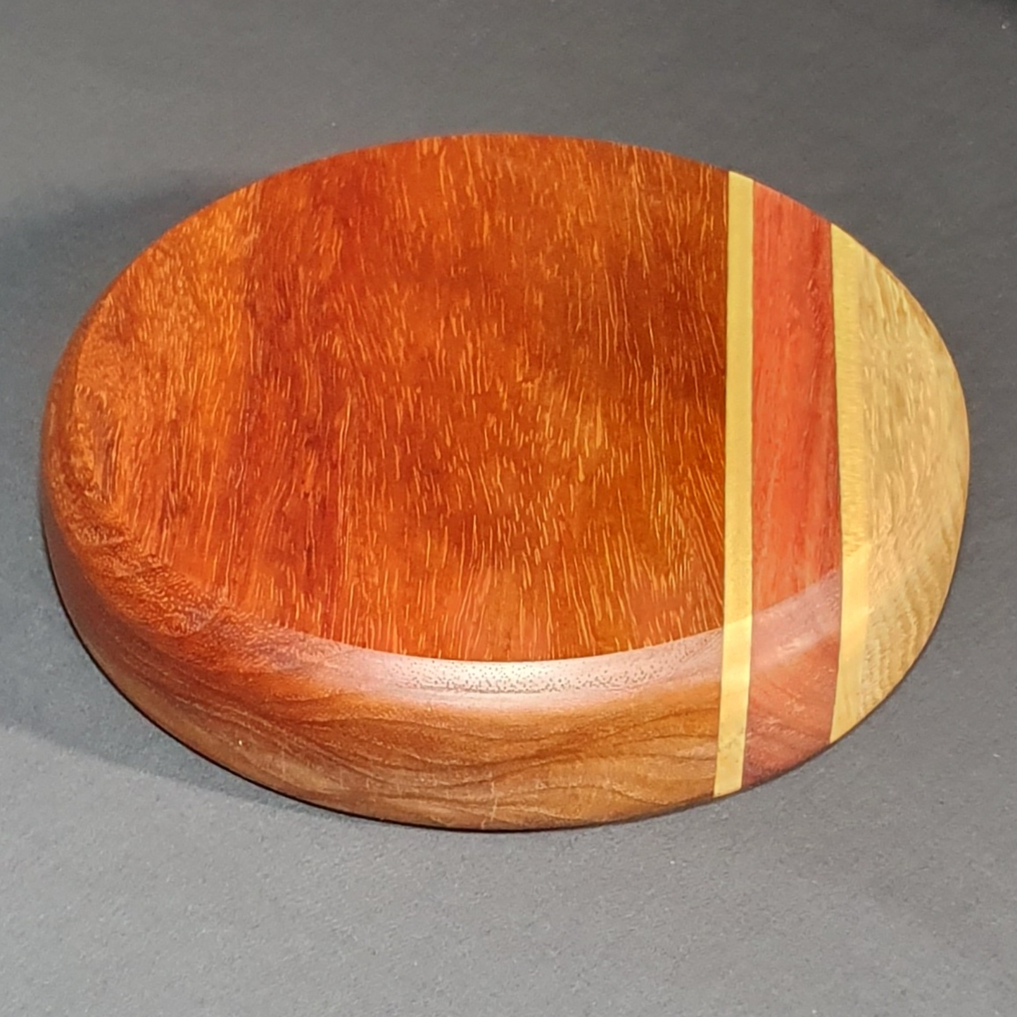 Shallow Display Bowl