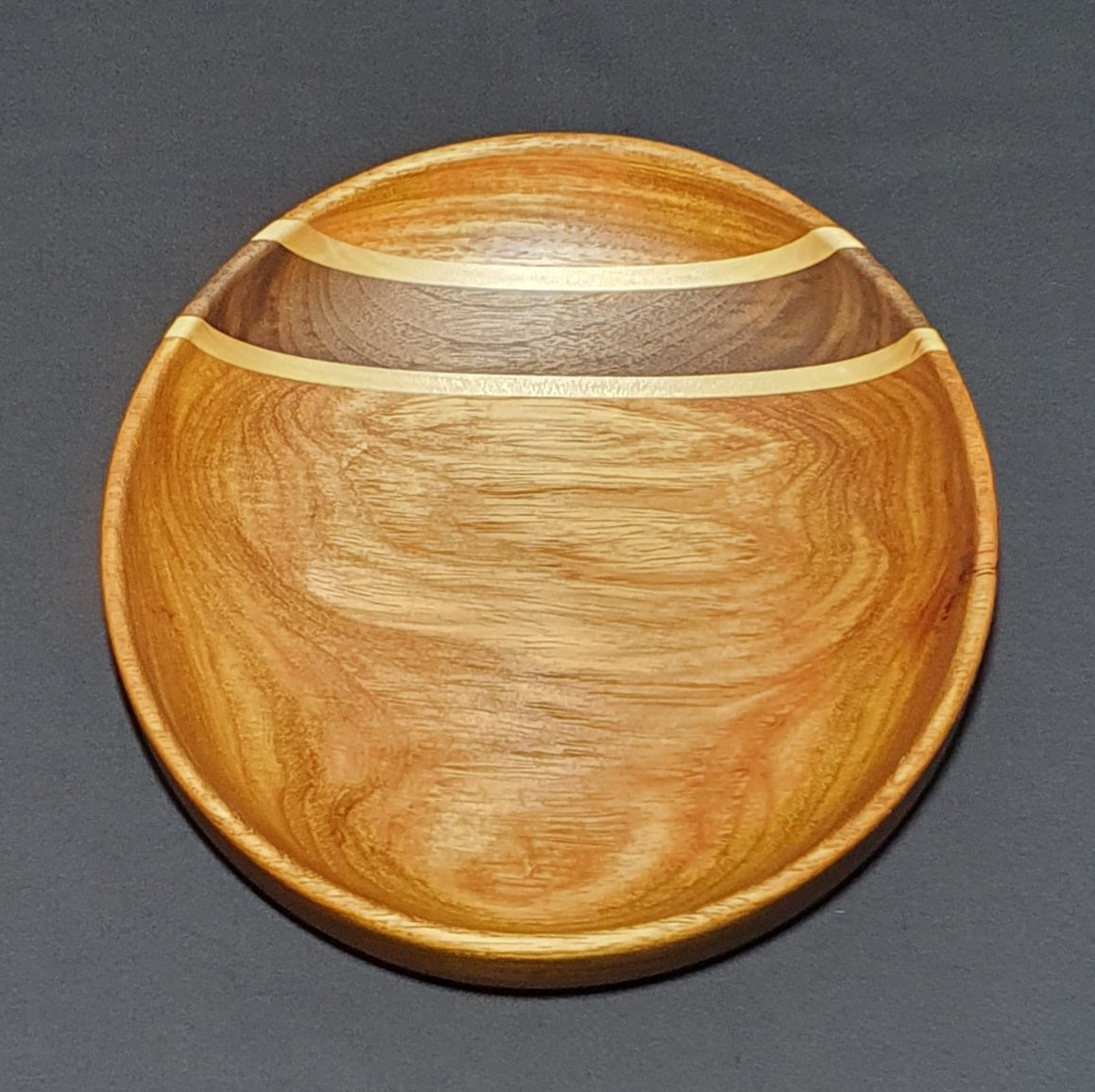 Shallow Display Bowl